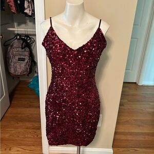 Spaghetti Strap Burgundy Sequin Bodycon Dress